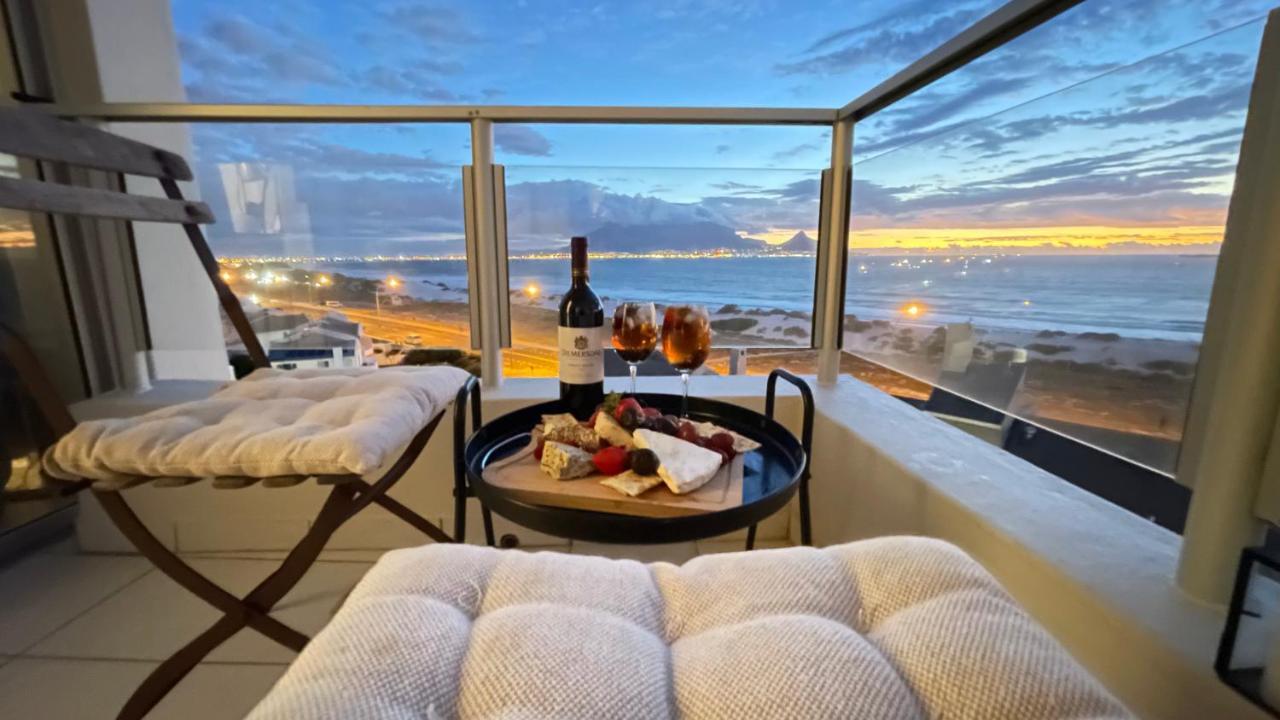 Ferienwohnung Abode Africa Bloubergstrand Exterior foto