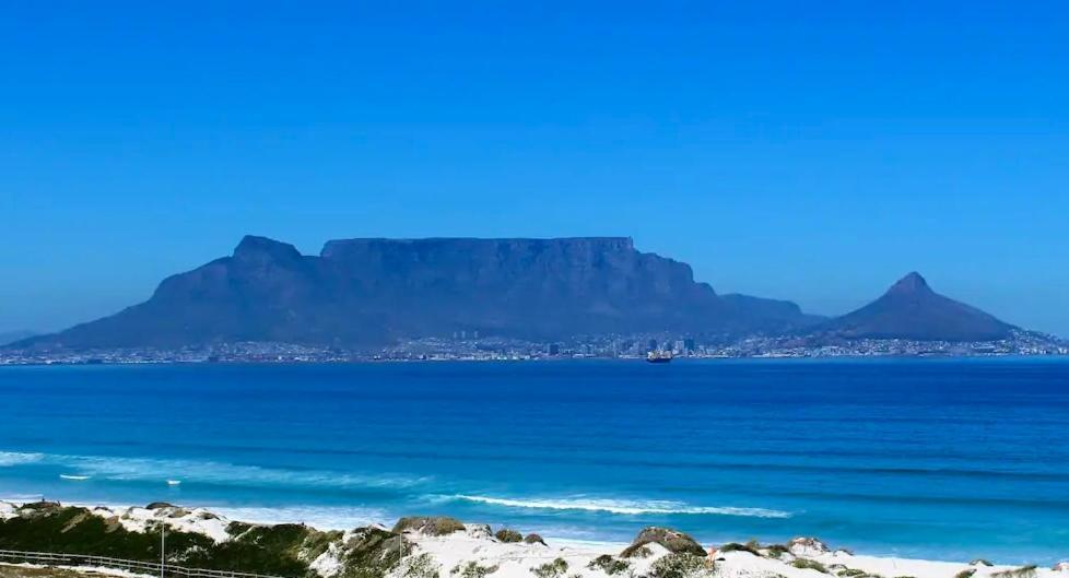 Ferienwohnung Abode Africa Bloubergstrand Exterior foto