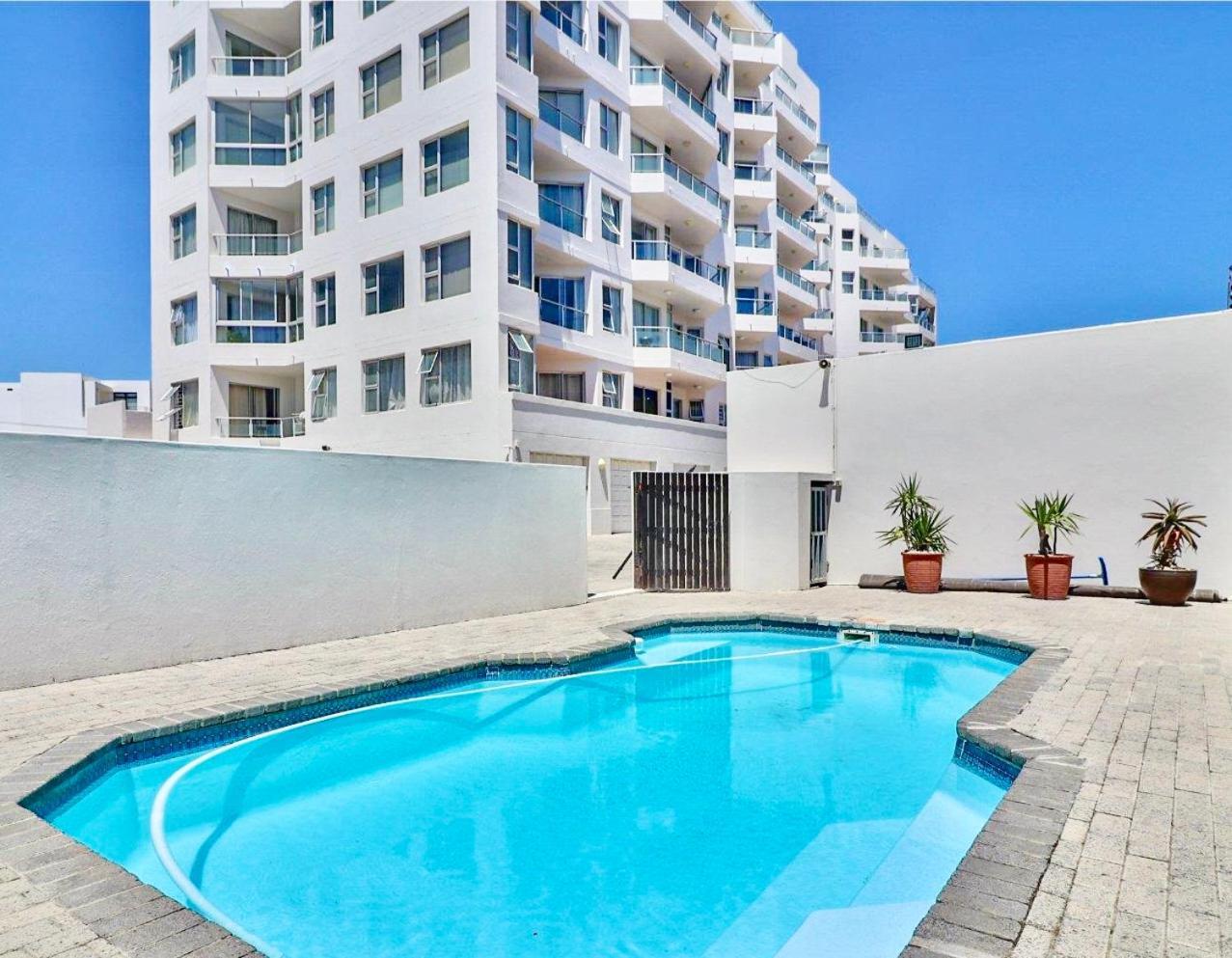 Ferienwohnung Abode Africa Bloubergstrand Exterior foto