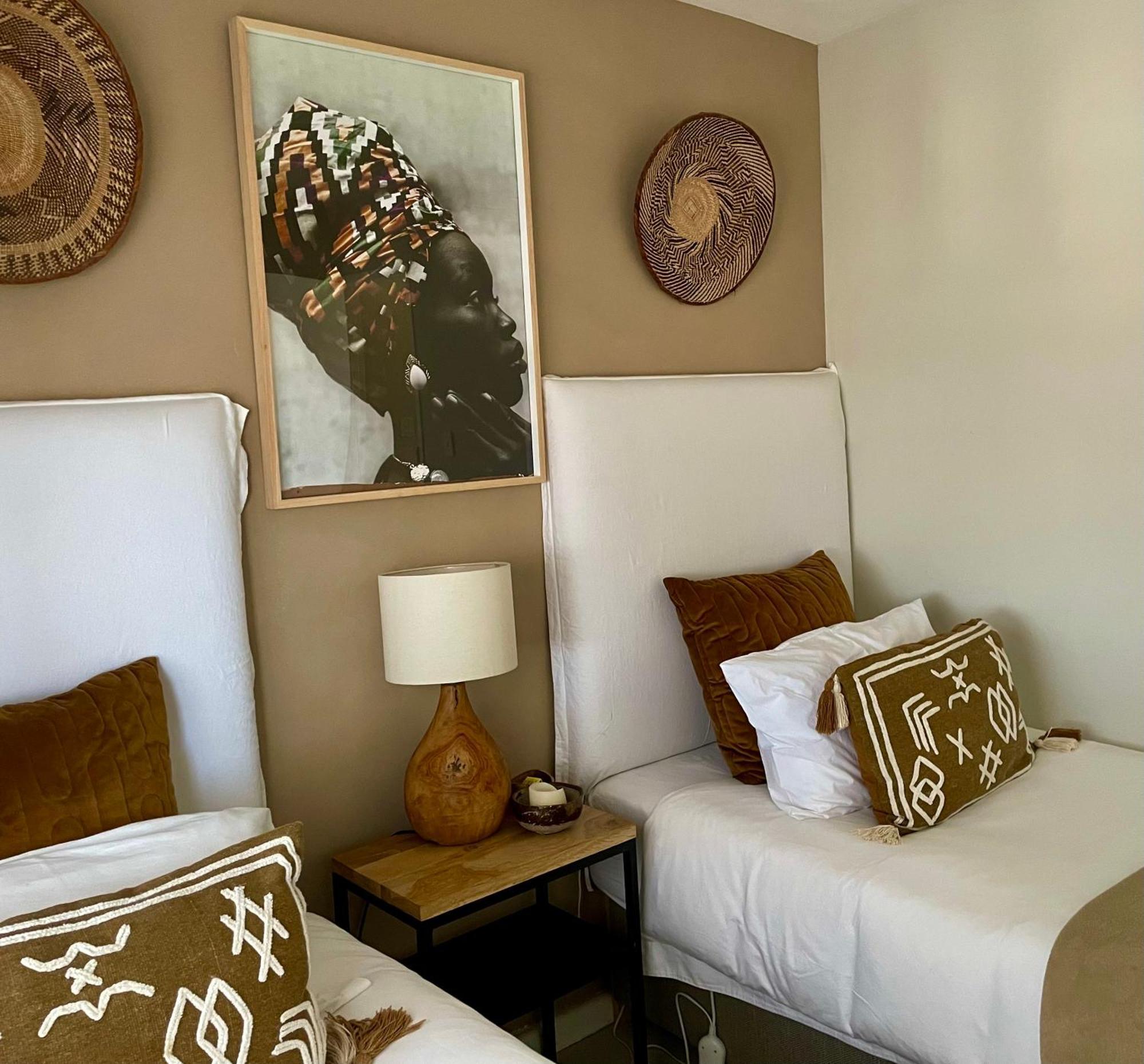Ferienwohnung Abode Africa Bloubergstrand Exterior foto
