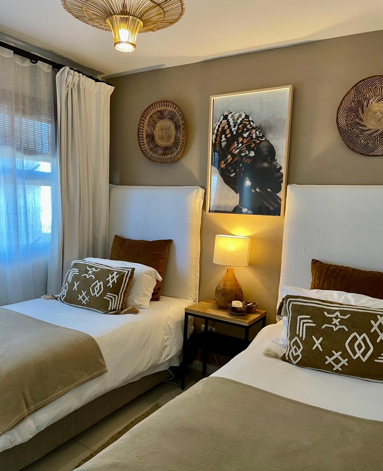 Ferienwohnung Abode Africa Bloubergstrand Exterior foto