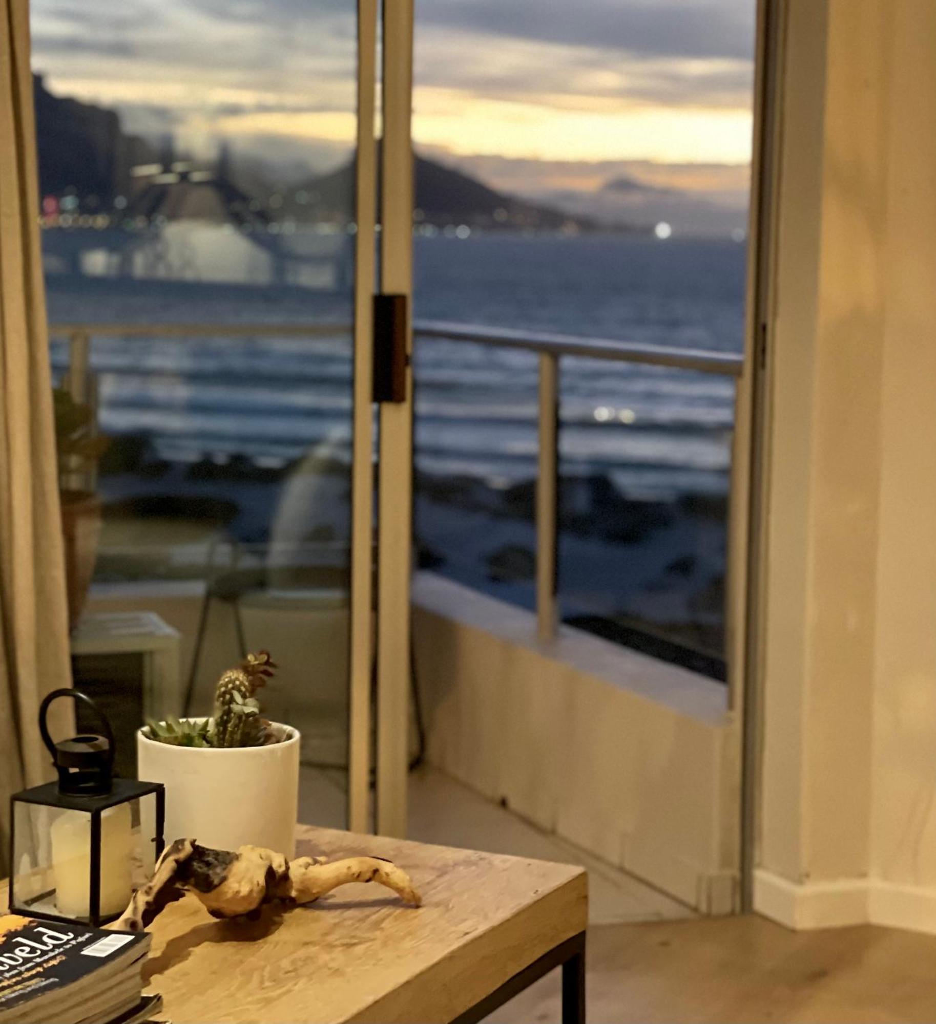 Ferienwohnung Abode Africa Bloubergstrand Exterior foto